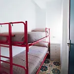 In 24800 Lägenhet