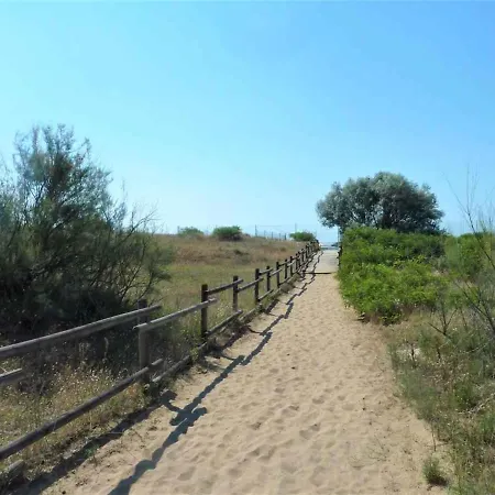 In 24800 Апартаменты