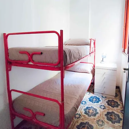 Apartament In 24800