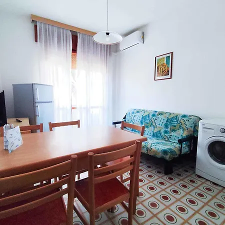 Apartament In 24800
